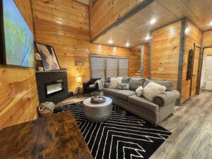 Cozy Family Room - Sevierville, TN Vacation Rental Cozy family room with high ceilings in Sevierville, TN