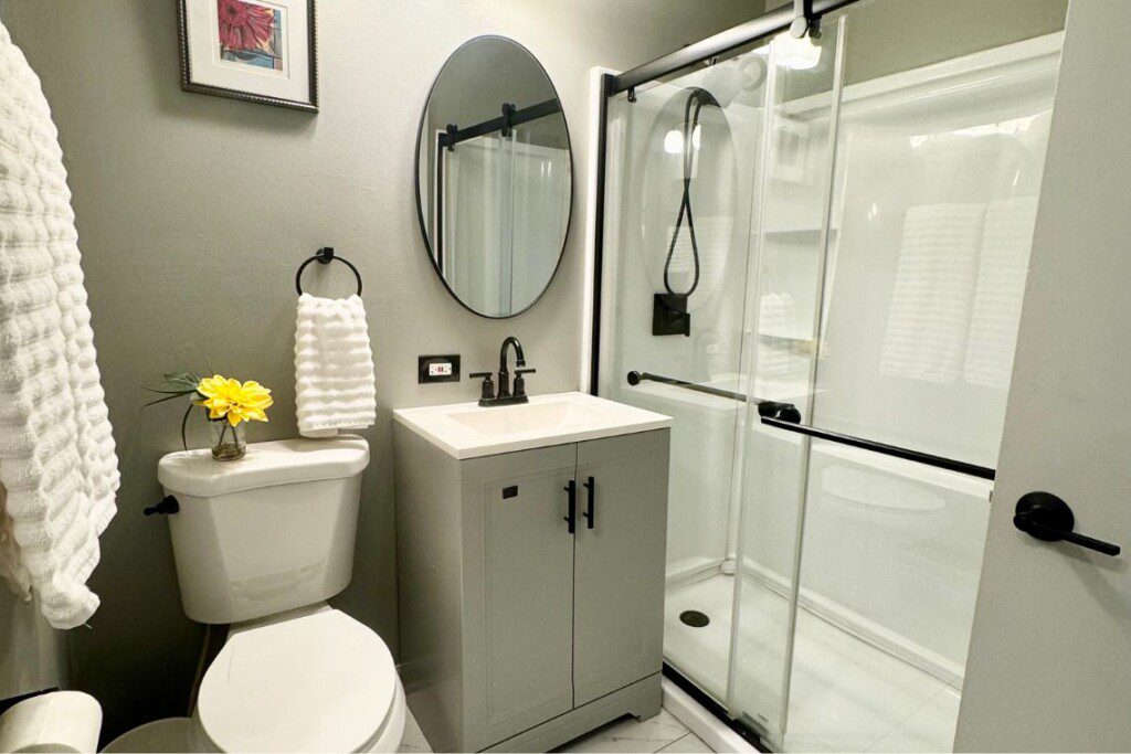 fox loft bathroom shower 1140x760