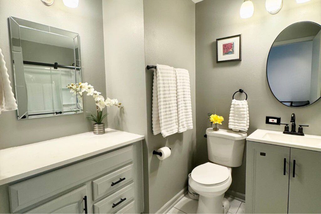 fox loft bathroom vanity 1140x760